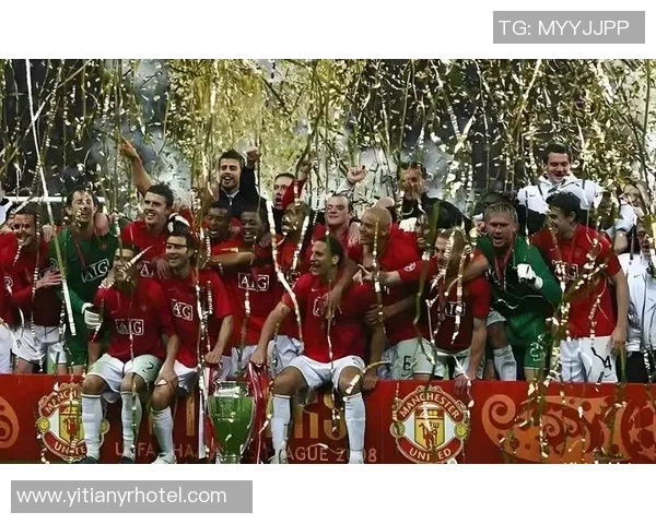 切尔西与曼联历史交锋回顾及战绩分析探讨